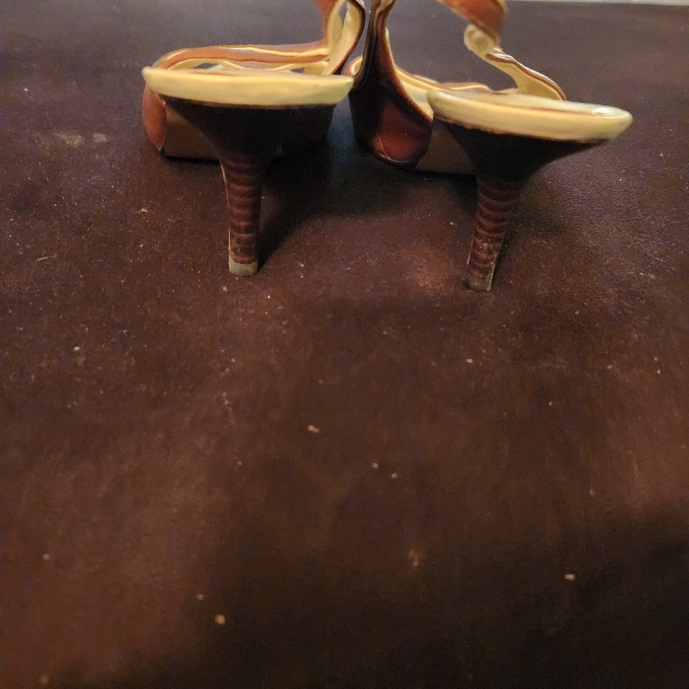 Kitten heels - Picture 3 of 6